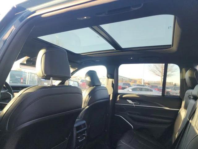 2026 Jeep Grand Cherokee GRAND CHEROKEE LIMITED 4X4 2026 Jeep Grand Cherokee GRAND CHEROKEE LIMITED 4X4