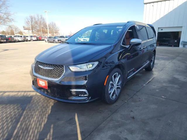 2026 Chrysler Pacifica PACIFICA PINNACLE