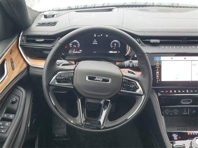 2026 Jeep Grand Cherokee Summit 4x4