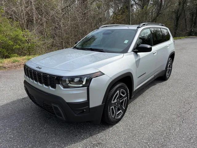 2026 Jeep Cherokee CHEROKEE LAREDO 4X4