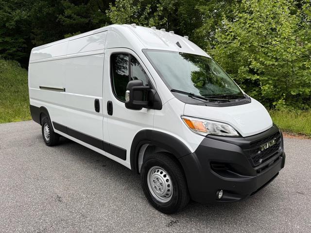 2026 Ram ProMaster Cargo Van Tradesman High Roof 159" WB EXT w/Pass Seat