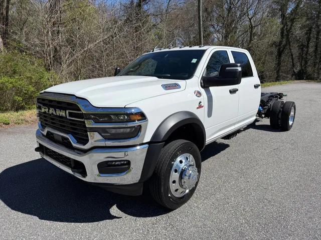 2026 RAM Ram 5500 Chassis Cab RAM 5500 TRADESMAN CHASSIS CREW CAB 4X4 84 CA