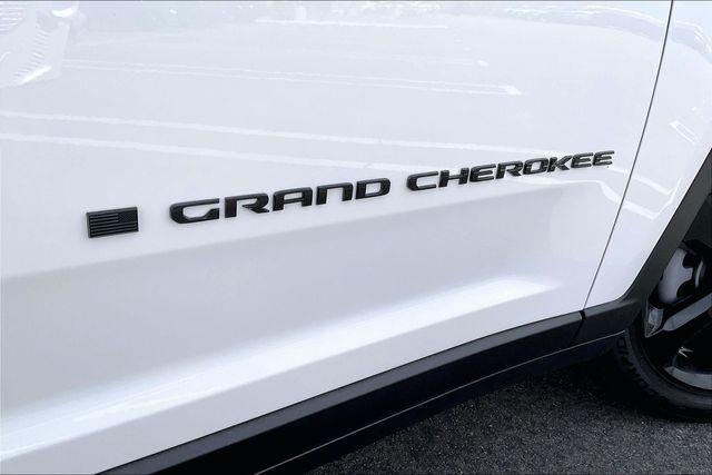 2026 Jeep Grand Cherokee Limited 4x2