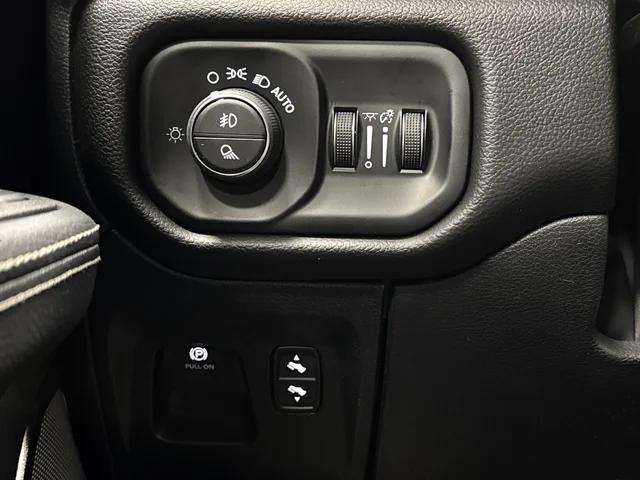 2026 Ram 1500 Rebel Crew Cab 4x4 5'7" Box