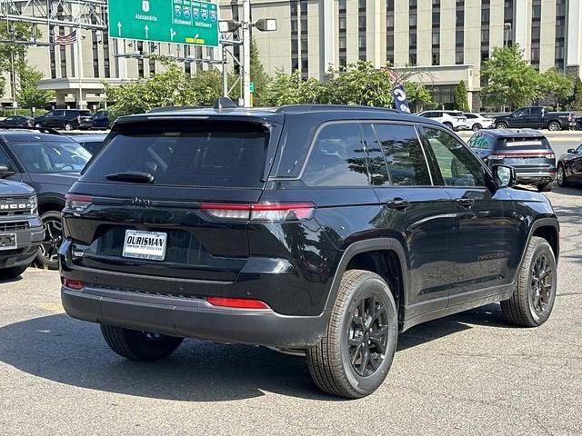 2026 Jeep Grand Cherokee GRAND CHEROKEE LAREDO ALTITUDE 4X4 2026 Jeep Grand Cherokee GRAND CHEROKEE LAREDO ALTITUDE 4X4
