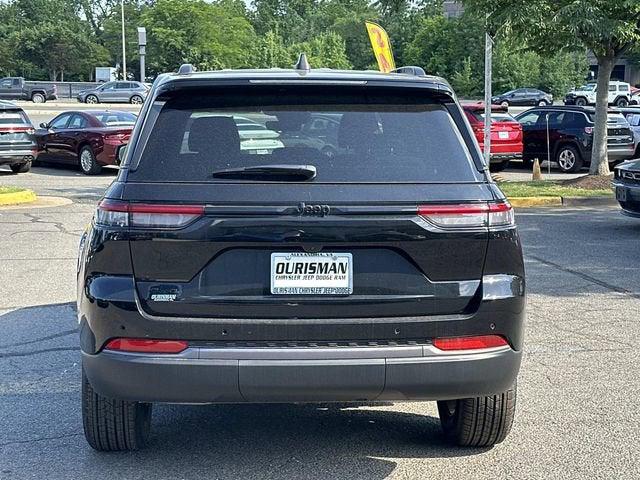 2026 Jeep Grand Cherokee GRAND CHEROKEE LAREDO ALTITUDE 4X4 2026 Jeep Grand Cherokee GRAND CHEROKEE LAREDO ALTITUDE 4X4