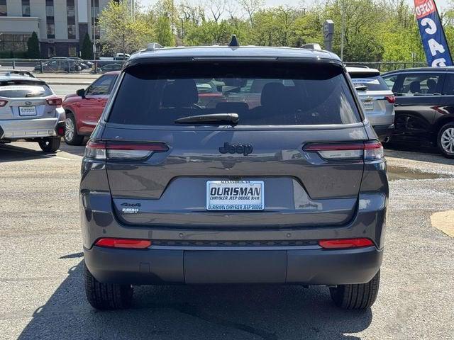 2026 Jeep Grand Cherokee GRAND CHEROKEE L LAREDO ALTITUDE 4X4