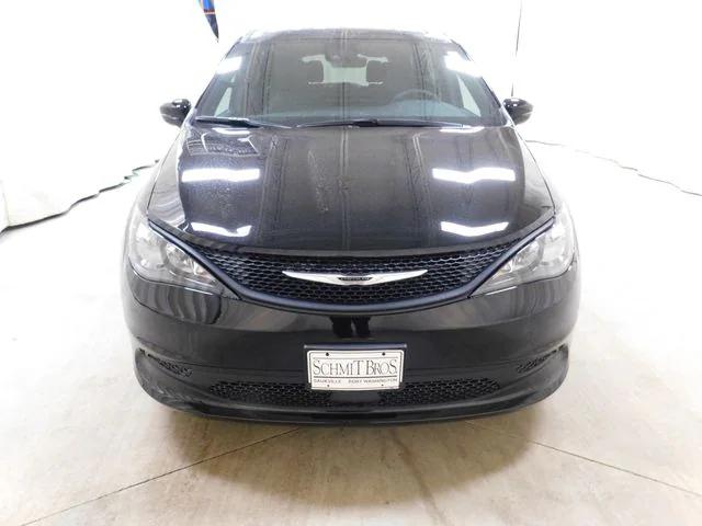 2026 Chrysler Voyager VOYAGER LX