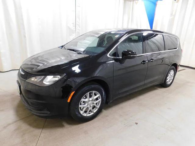 2026 Chrysler Voyager VOYAGER LX