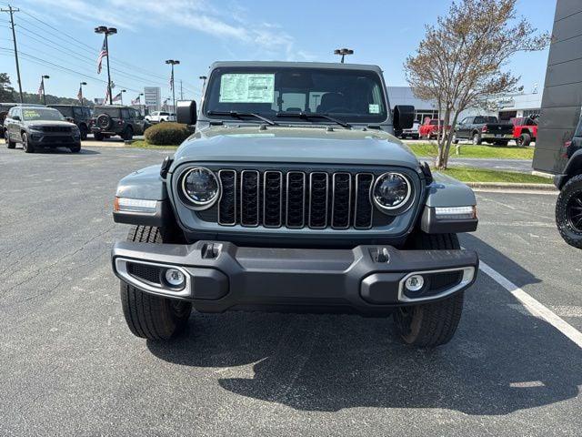 2026 Jeep Gladiator GLADIATOR SAHARA 4X4