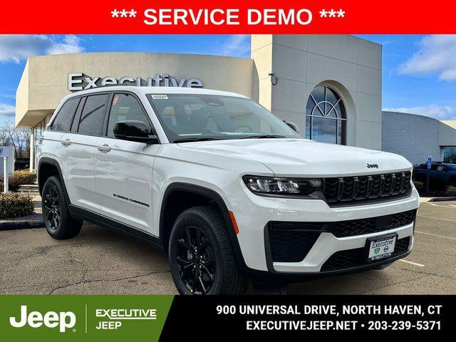 2026 Jeep Grand Cherokee GRAND CHEROKEE LAREDO ALTITUDE 4X4
