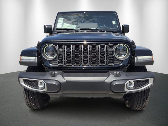 2026 Jeep Gladiator GLADIATOR SAHARA 4X4