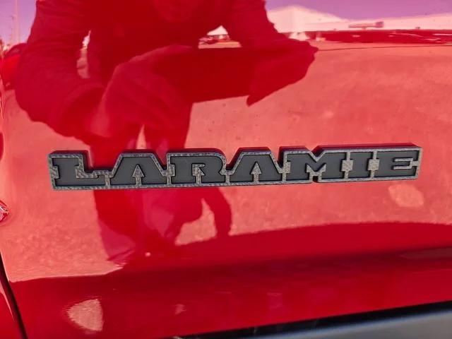 2026 Ram 1500 Laramie Crew Cab 4x4 5'7" Box
