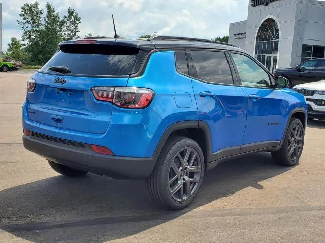 2026 Jeep Compass COMPASS LIMITED ALTITUDE 4X4
