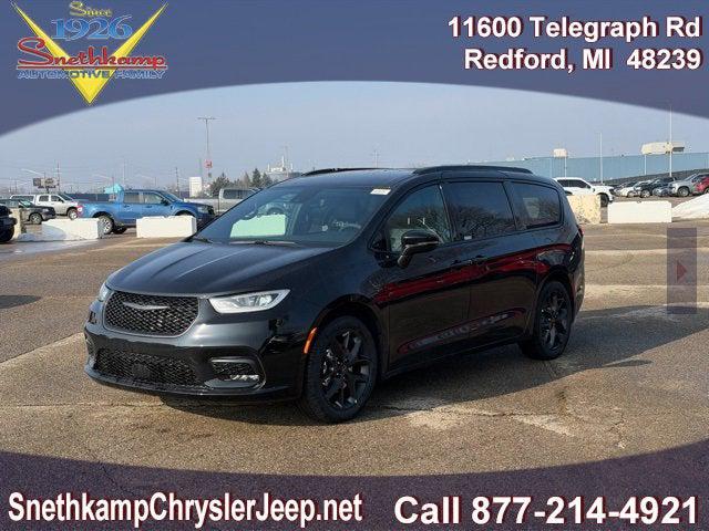 2026 Chrysler Pacifica Select for sale in Redford, MI