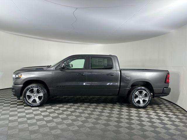 2026 RAM Ram 1500 RAM 1500 EXPRESS CREW CAB 4X4 57 BOX 2026 RAM Ram 1500 RAM 1500 EXPRESS CREW CAB 4X4 57 BOX