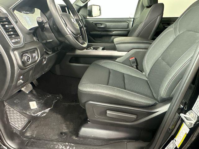 2026 Ram 1500 Express Crew Cab 4x4 5'7" Box