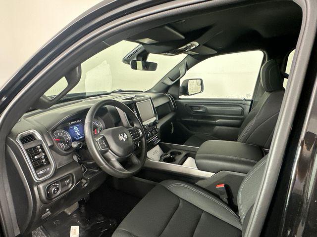 2026 Ram 1500 Express Crew Cab 4x4 5'7" Box
