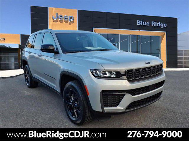 2026 Jeep Grand Cherokee GRAND CHEROKEE LAREDO ALTITUDE 4X4