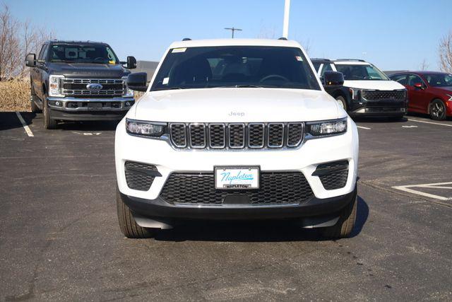 2026 Jeep Grand Cherokee GRAND CHEROKEE LAREDO 4X4