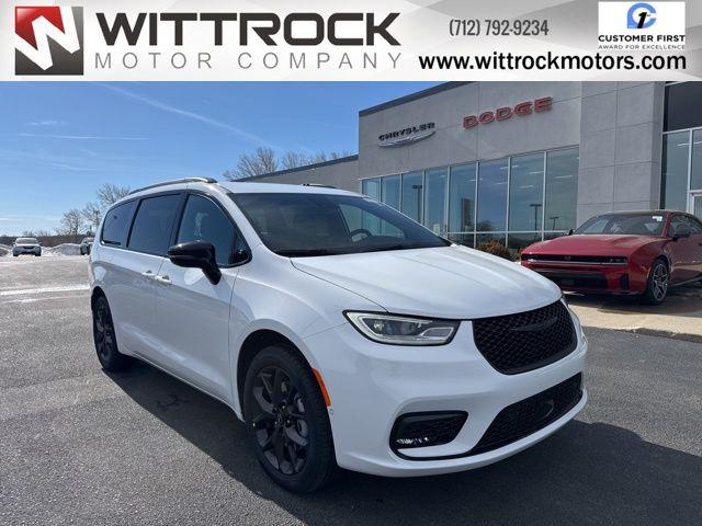 2026 Chrysler Pacifica PACIFICA SELECT AWD 2026 Chrysler Pacifica PACIFICA SELECT AWD