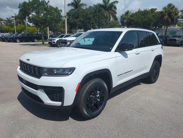 2026 Jeep Grand Cherokee Altitude 4x2