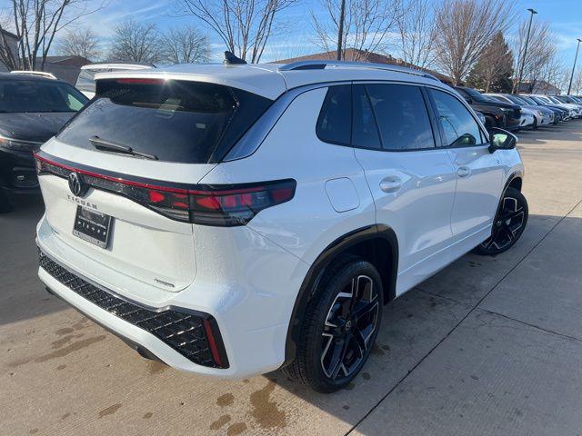 2026 Volkswagen Tiguan SEL R-Line Turbo