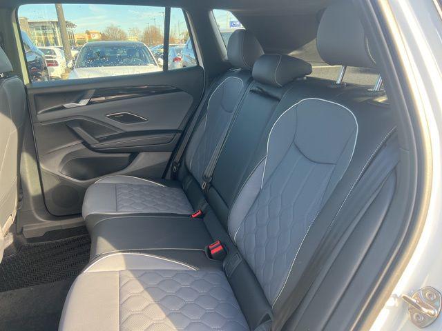 2026 Volkswagen Tiguan SEL R-Line Turbo