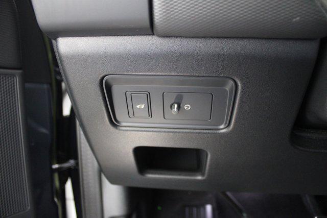 2024 Land Rover Discovery P360 Dynamic SE