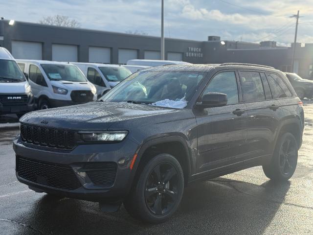 2023 Jeep Grand Cherokee Altitude 4x4