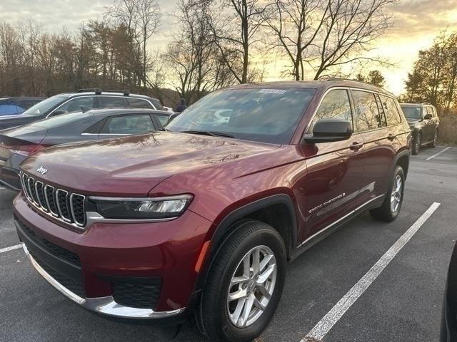 2022 Jeep Grand Cherokee L Laredo 4x4