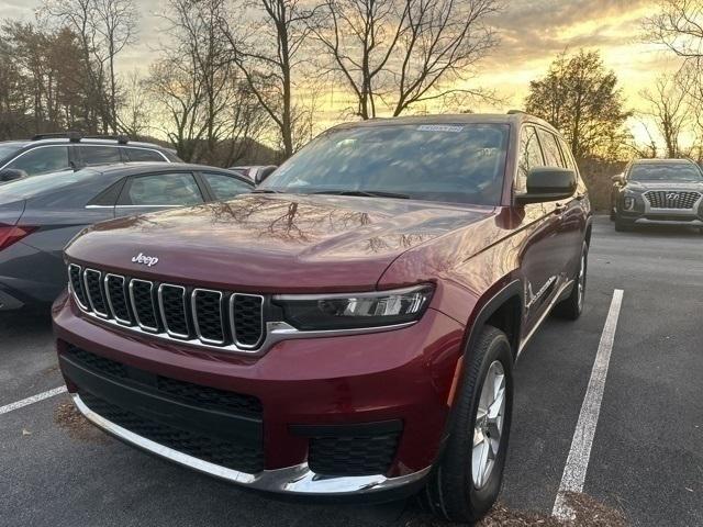 2022 Jeep Grand Cherokee L Laredo 4x4