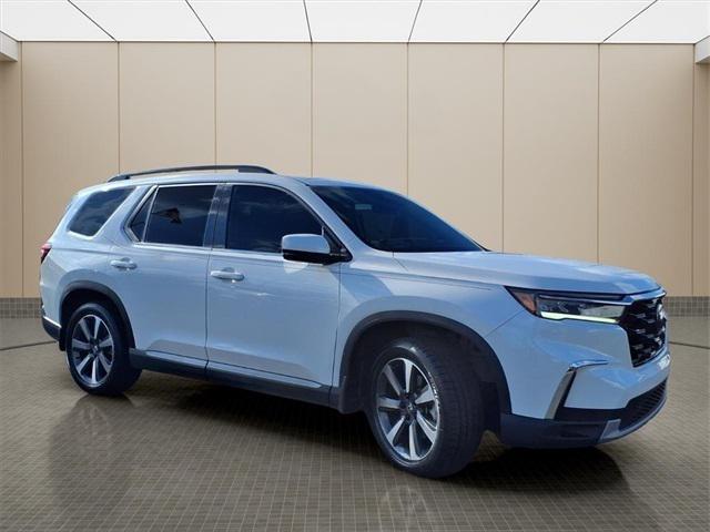 2024 Honda Pilot Touring