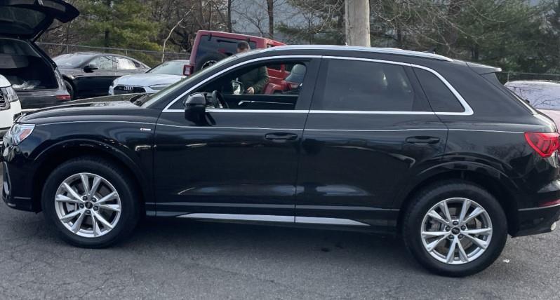 2023 Audi Q3 Premium 45 TFSI S line quattro Tiptronic