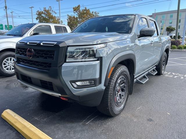 2025 Nissan Frontier Crew Cab PRO-X 4x2