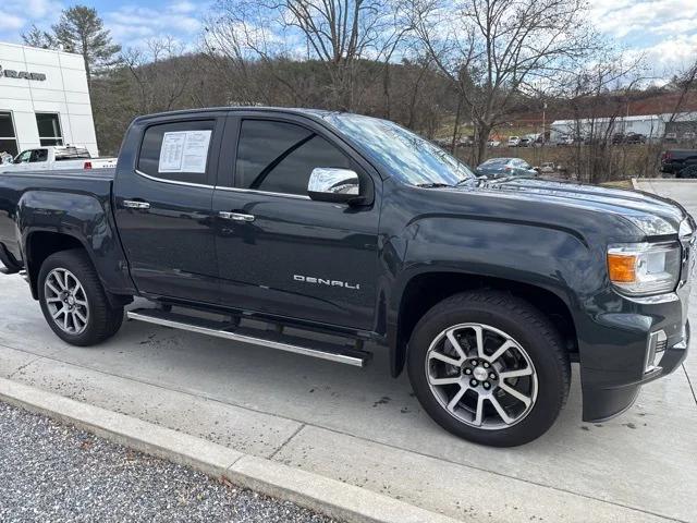2022 GMC Canyon 4WD Crew Cab Short Box Denali