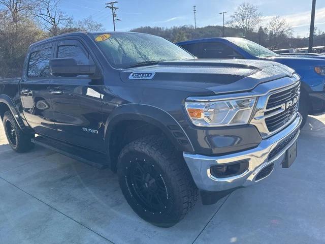 2020 RAM 1500 Big Horn Crew Cab 4x4 57 Box 2020 RAM 1500 Big Horn Crew Cab 4x4 57 Box