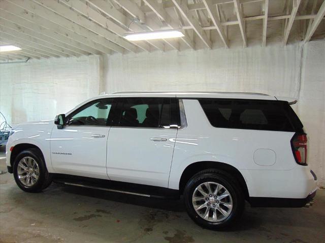 2023 Chevrolet Suburban 4WD Premier