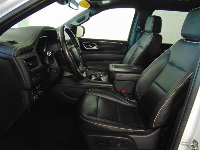 2023 Chevrolet Suburban 4WD Premier