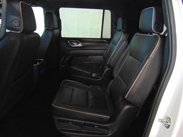 2023 Chevrolet Suburban 4WD Premier