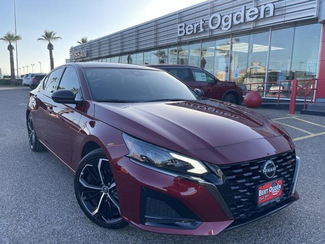 2023 Nissan Altima SR FWD