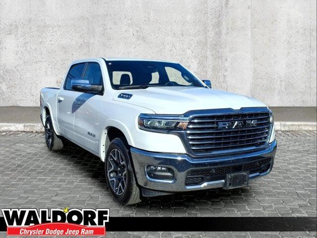 2025 RAM 1500 Laramie Crew Cab 4x4 57 Box
