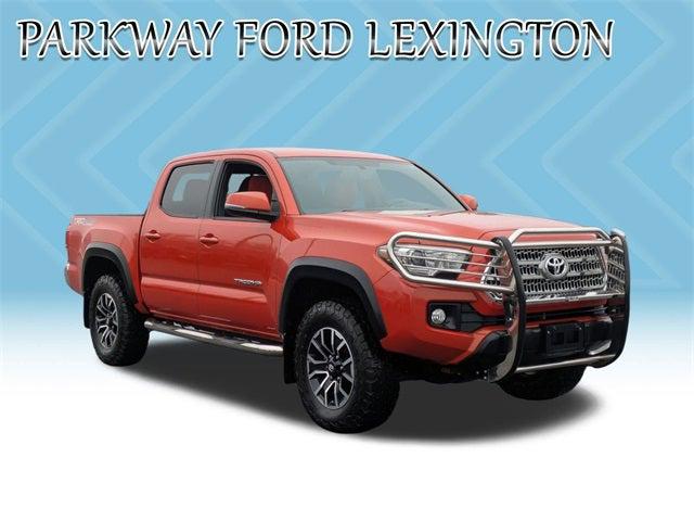 2017 Toyota Tacoma Base