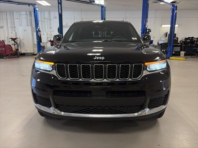 2025 Jeep Grand Cherokee L Laredo X 4x2