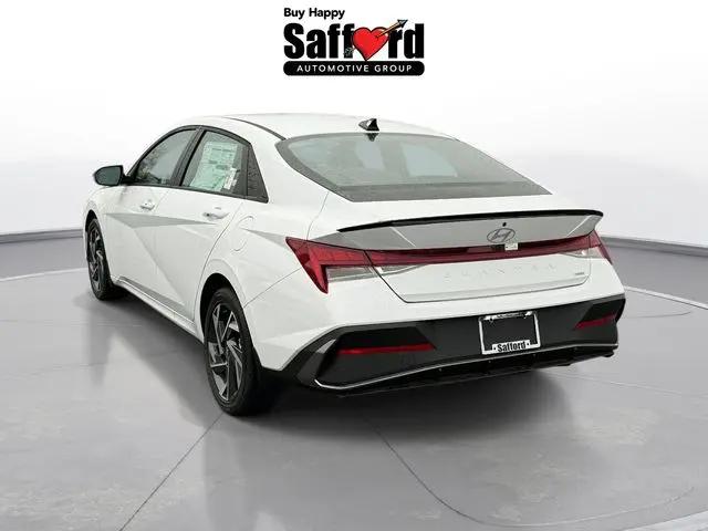 2025 Hyundai Elantra Hybrid SEL Sport