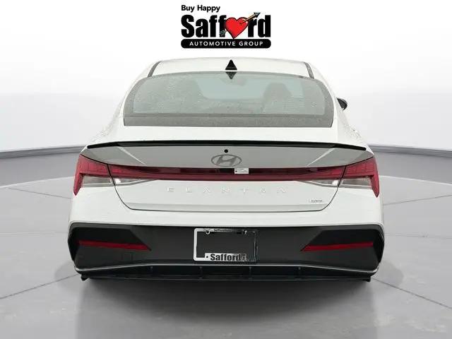2025 Hyundai Elantra Hybrid SEL Sport