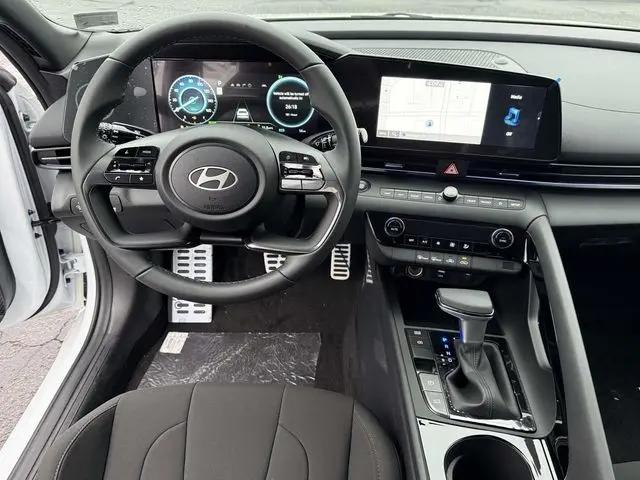 2025 Hyundai Elantra Hybrid SEL Sport