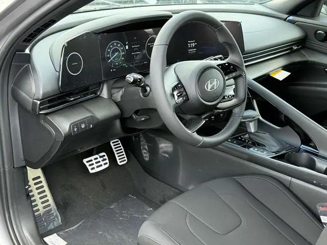 2025 Hyundai Elantra Hybrid SEL Sport