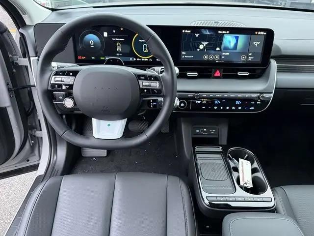 2025 Hyundai IONIQ 5 SEL