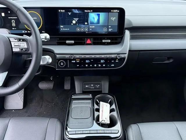 2025 Hyundai IONIQ 5 SEL